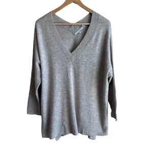 Dtlm Repeat Cashmere V-neck Sweater 38 Small